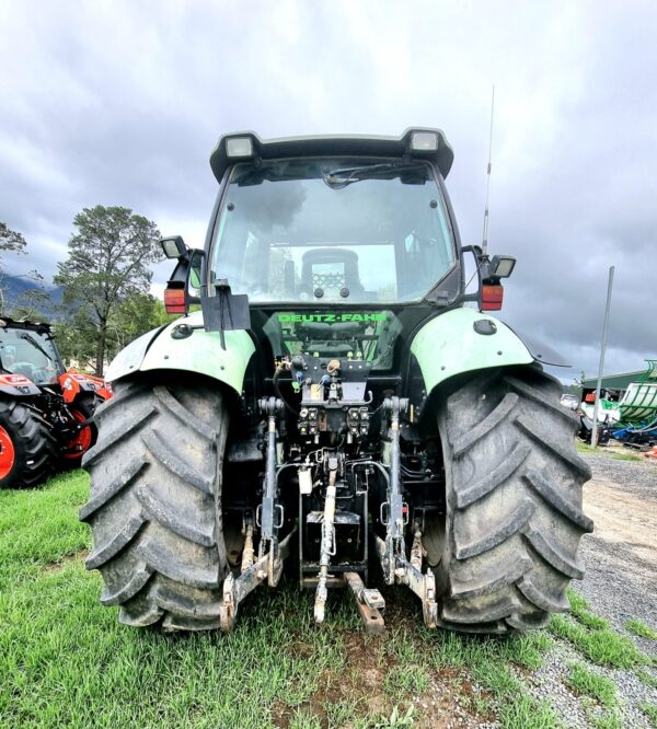 Deposit Taken - Used DEUTZ M620 Cab Tractor with Trima +6.1p Loader - Image 5