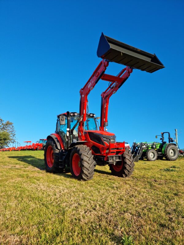 KIOTI HX1402 - 140HP Cab Tractor with Eurohitch Loader - Image 11